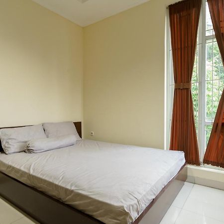Dago Suites Syariah Cikarang Mitra Reddoorz Bekasi Eksteriør bilde