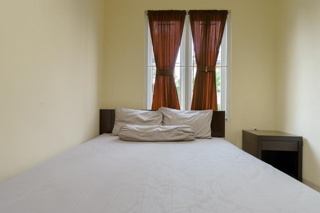 Dago Suites Syariah Cikarang Mitra Reddoorz Bekasi Eksteriør bilde